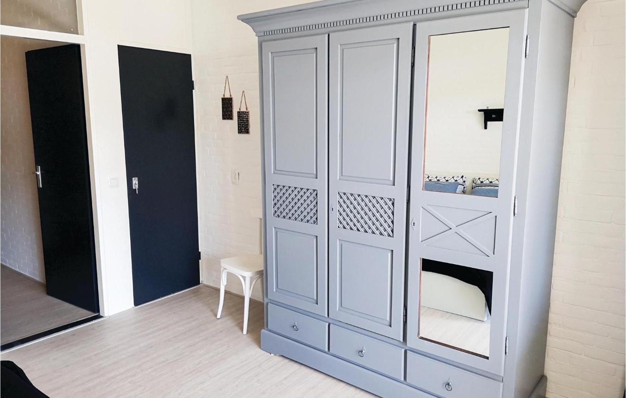 Stunning Home In Bruinisse With Kitchen מראה חיצוני תמונה